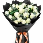 White Pure 21 Beyaz Gül Buketi